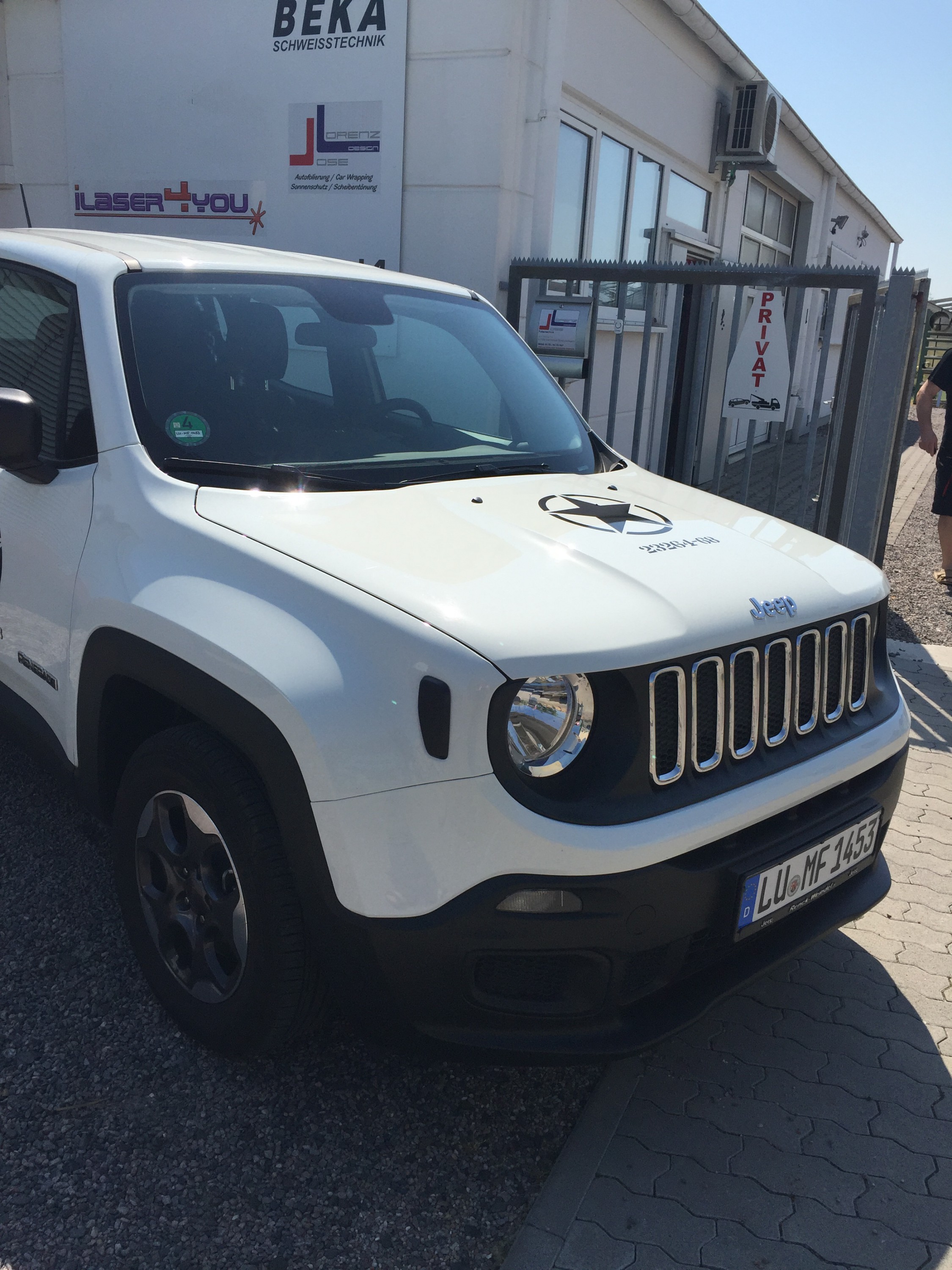 Seitenleuchten bekamen einen Black Out Kit