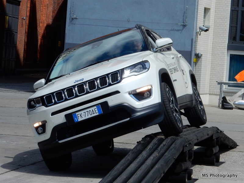 Compass Recalculating Tour Berlin - Hindernisparcour III