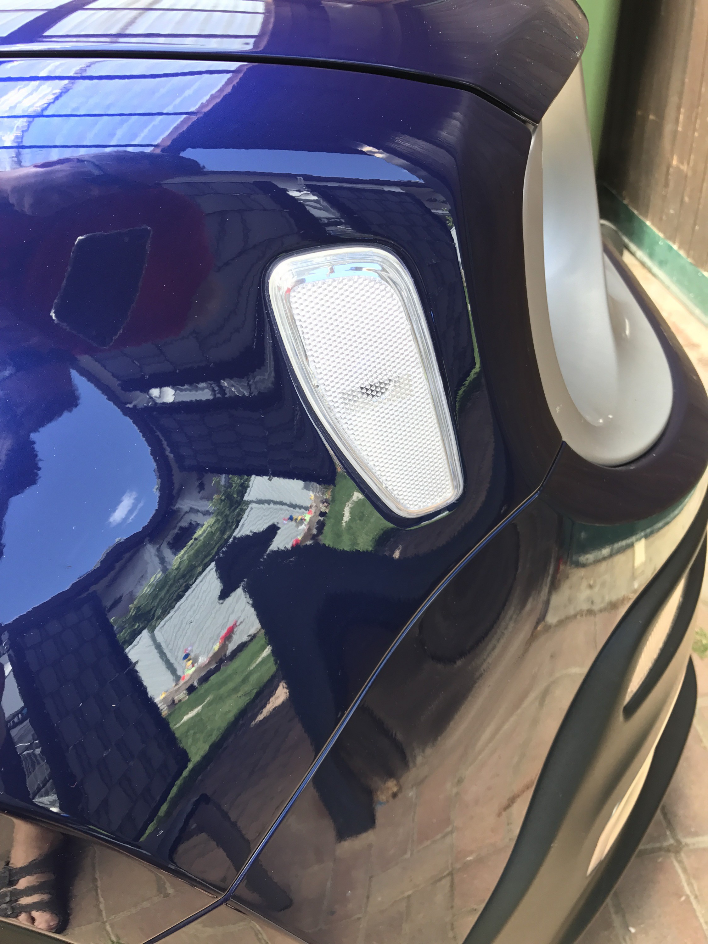 Neue Seitenbegrenzungsreflektoren