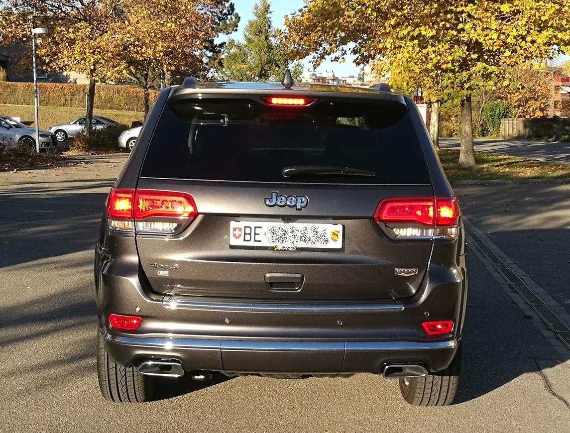 Grand Cherokee 3.0D Summit aus der Schweiz