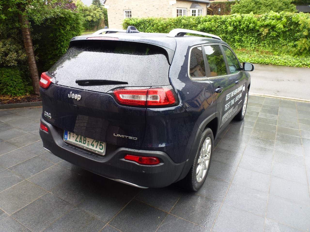 Cherokee 2.0 D 140PS  testcar