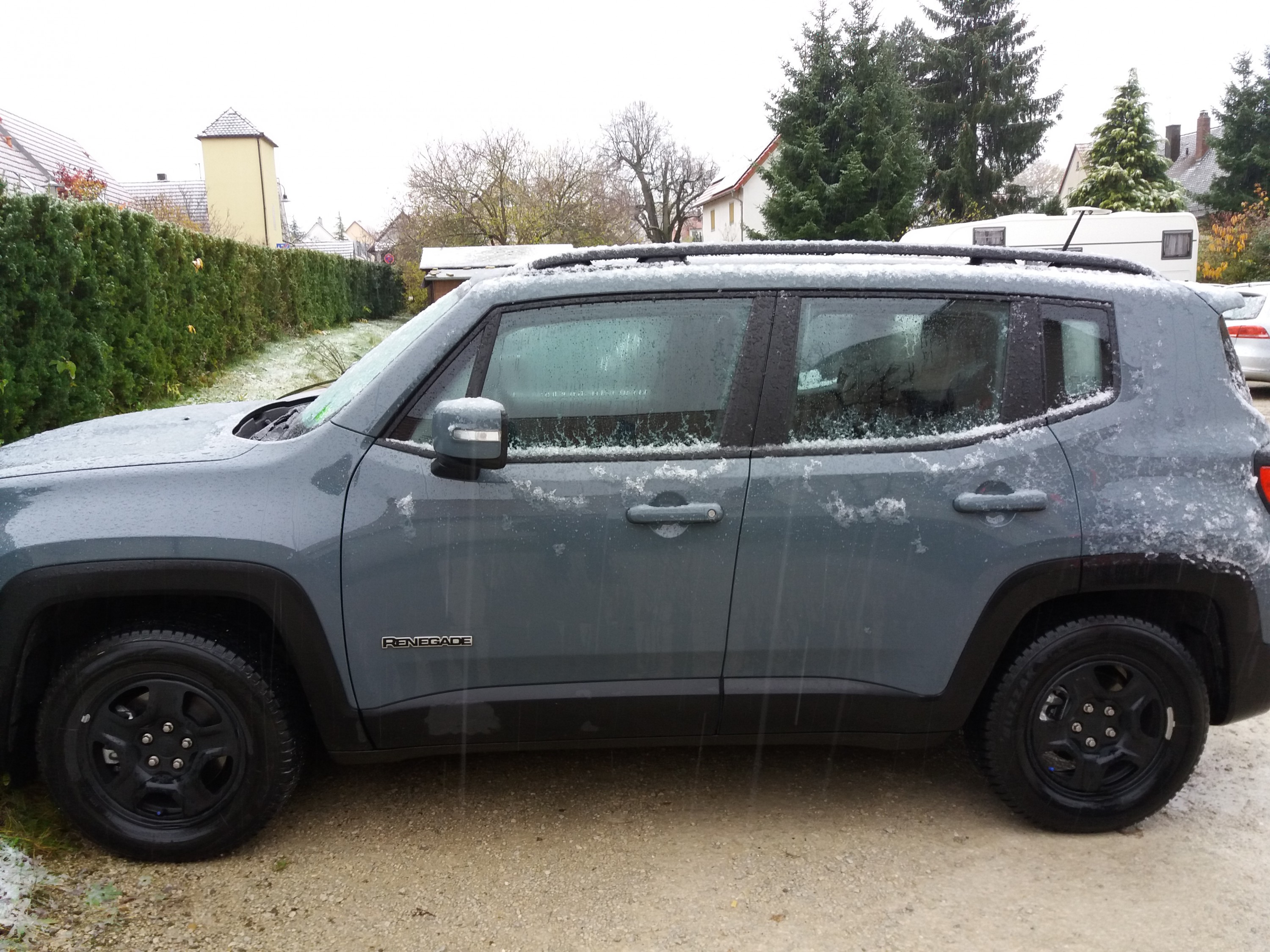 Erster Schnee 2017 für meinen Renegade