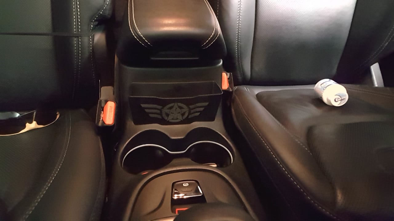 zus. Ablagefach gestaltet