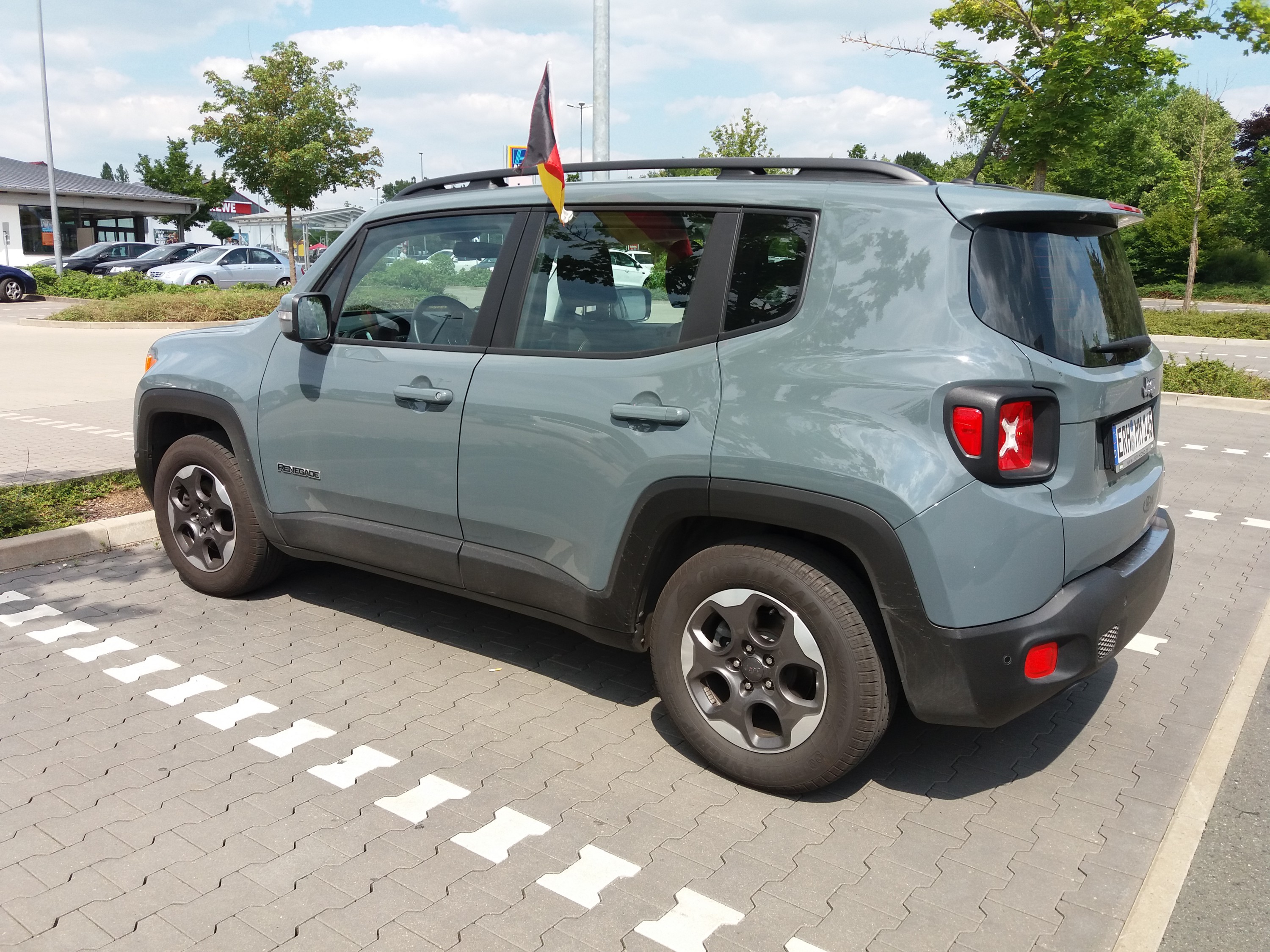 Schwarz-Rot-Gold steht ihm gut