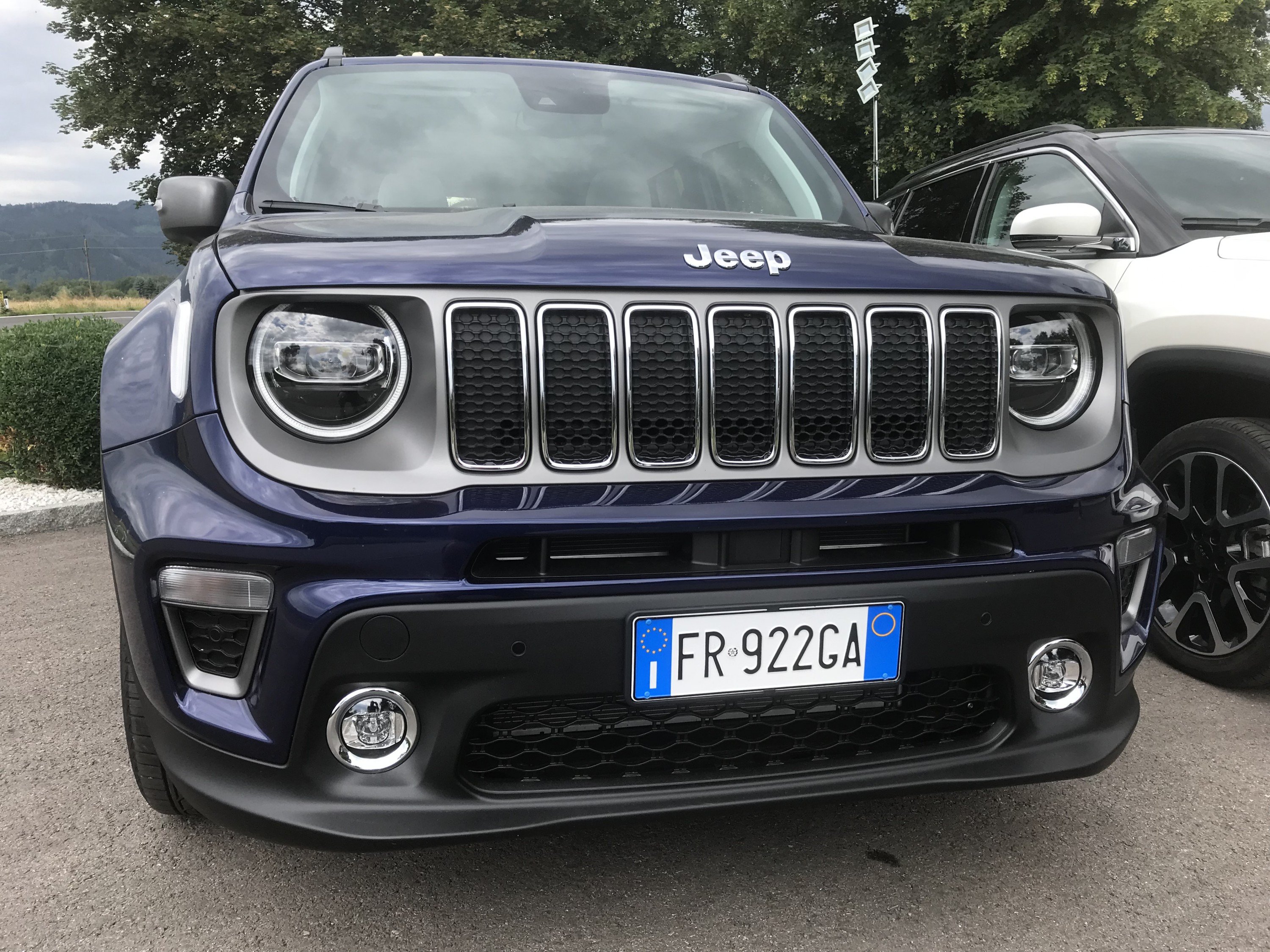 00C4BEB0-79FD-47BE-880E-BDBC47F59101