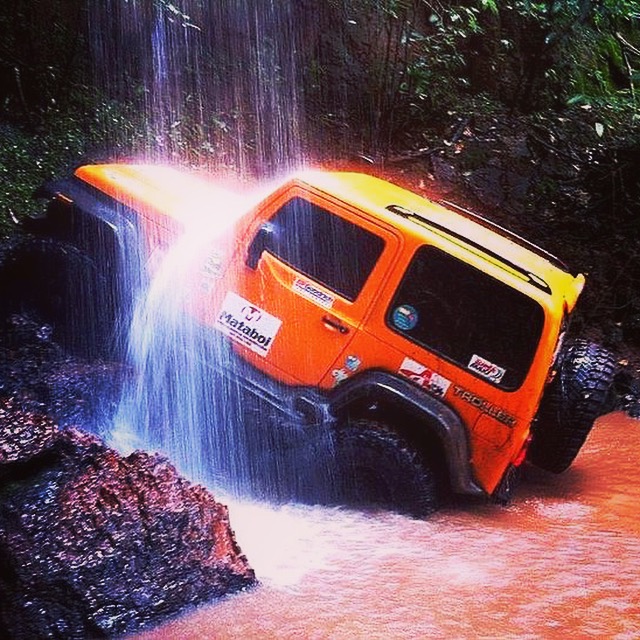 Für alle denen eine Waschstraße zu langweilig ist.