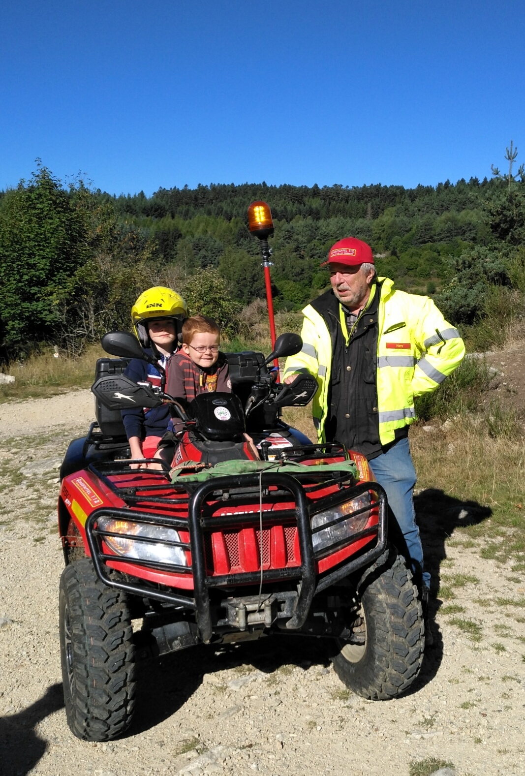 vermisste Kinder wieder glücklich
