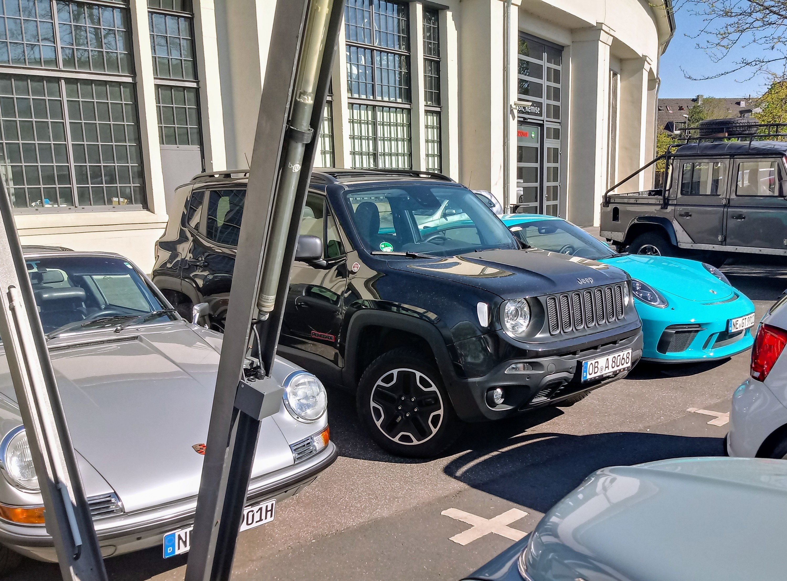 Standesgemäß eingeparkt