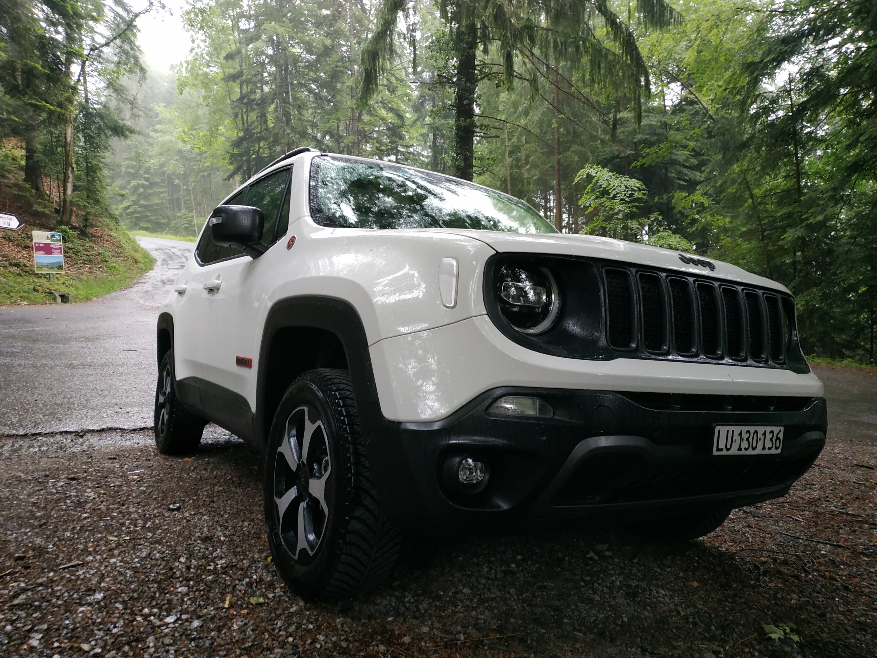 Mein Renegade im Regen