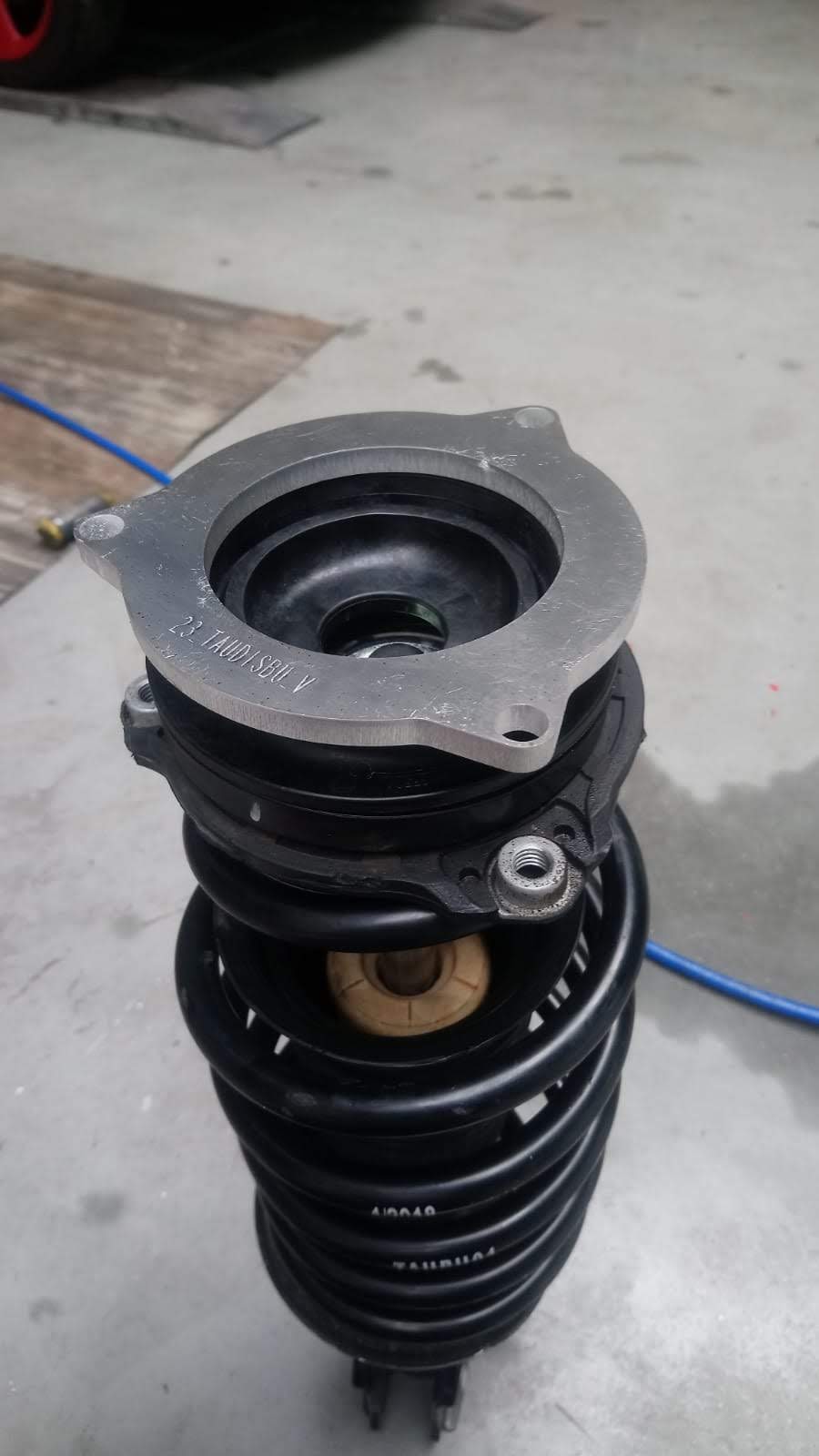 Tau erreuther Federn