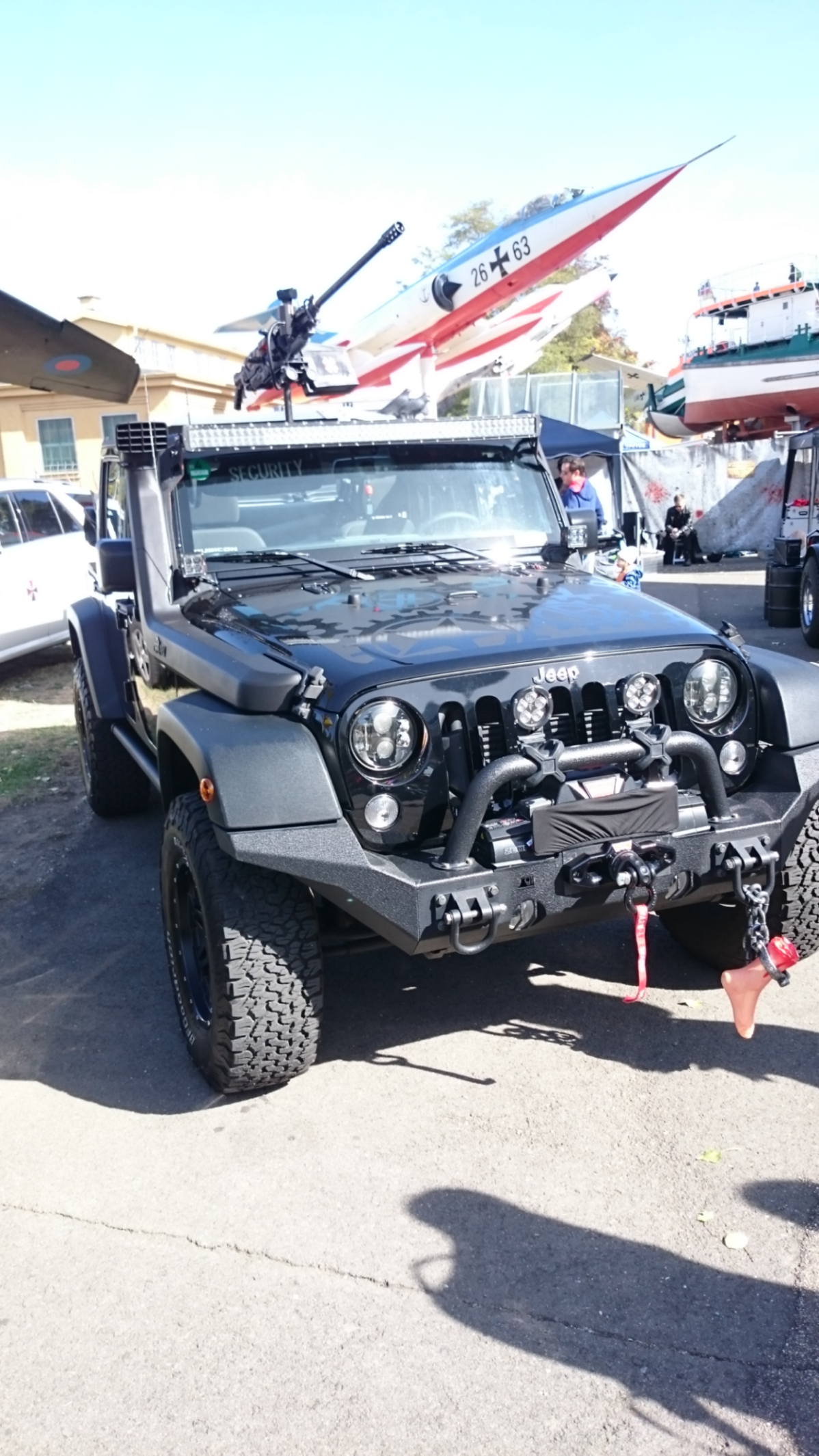 Jeeps der Umbrella Corporation :P (aus dem Jahr 2018)