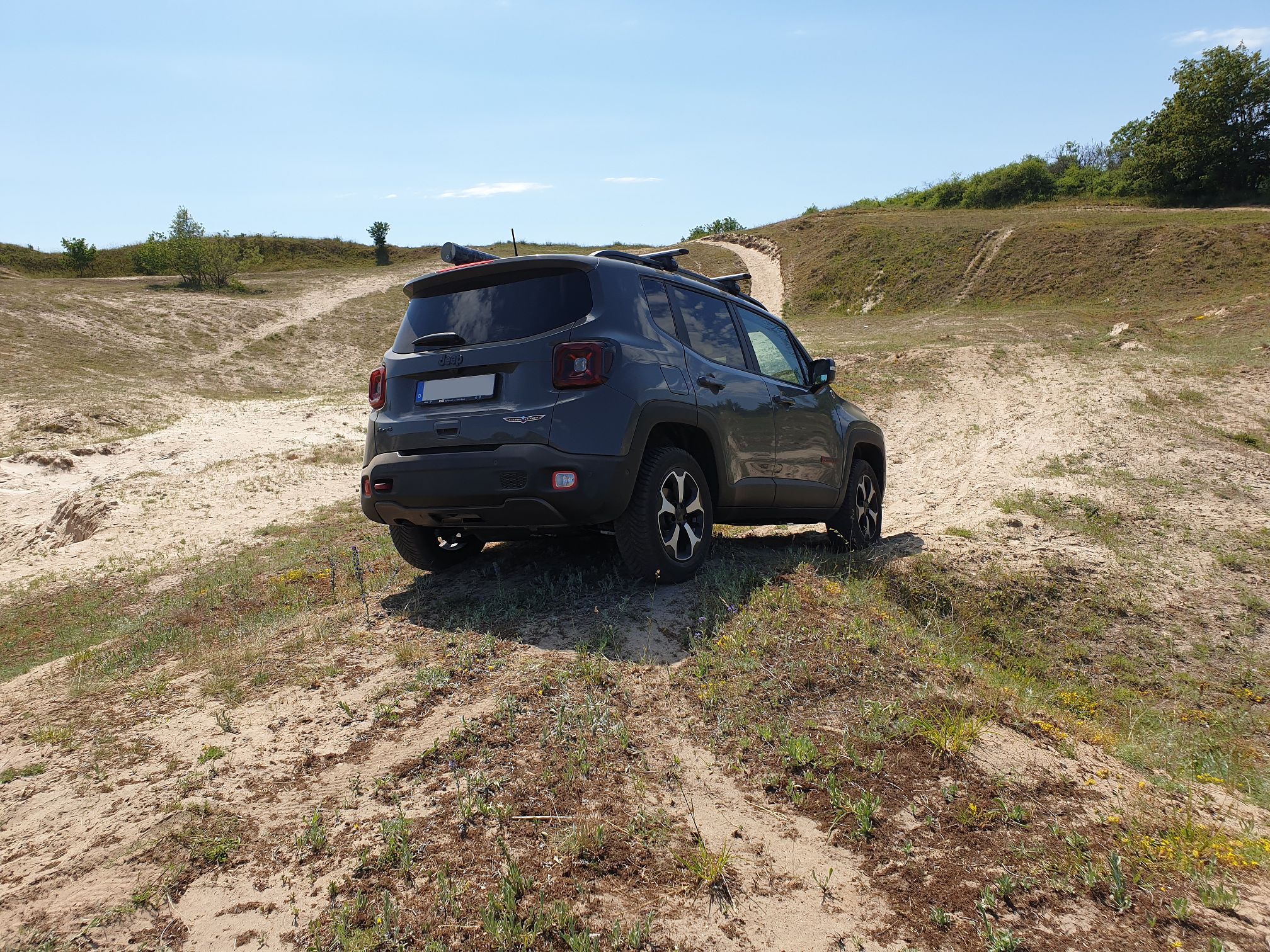 Spielen in einer Sandgrube auf Rügen .....