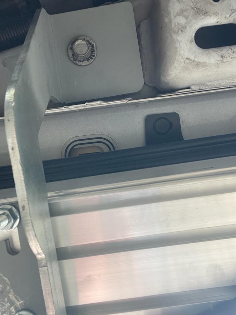 Trittbretter am Grand Cherokee Summit