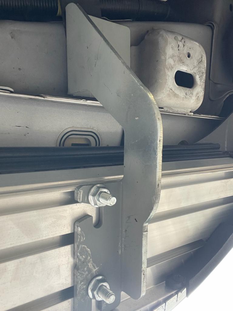 Trittbretter am Grand Cherokee Summit