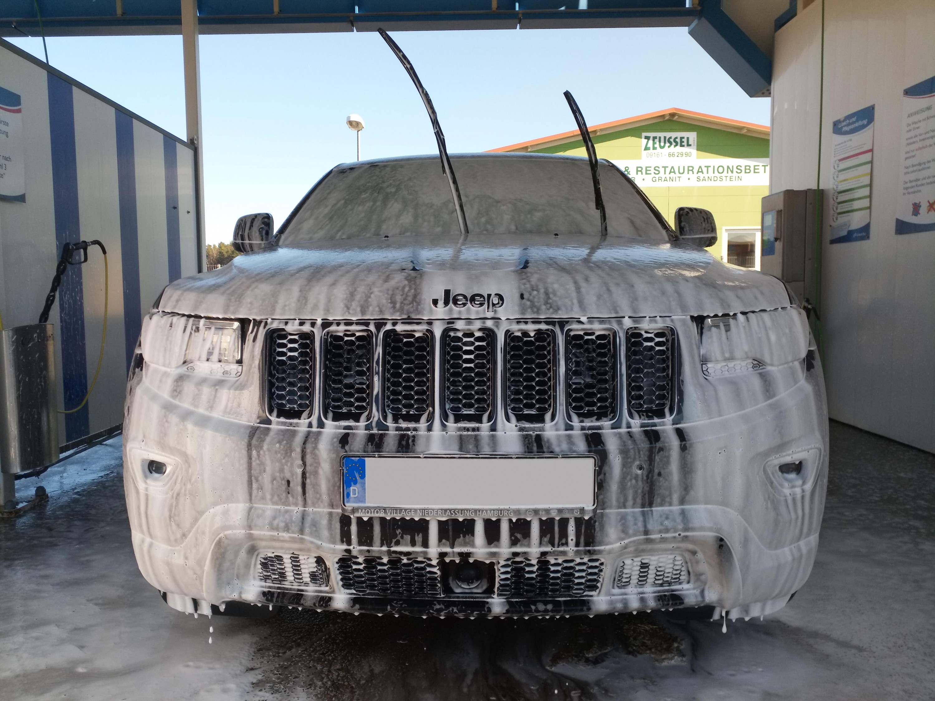 Schneewehe nach Sandsturm