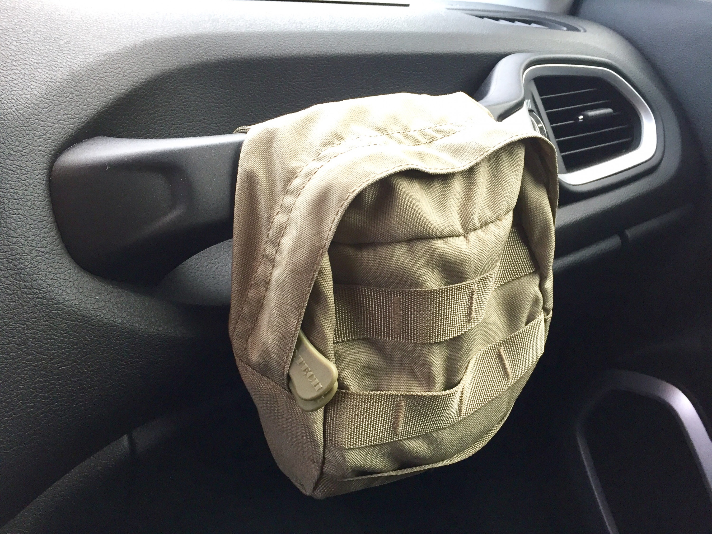 26737B37-343C-433A-8CFF-300E6E970A21