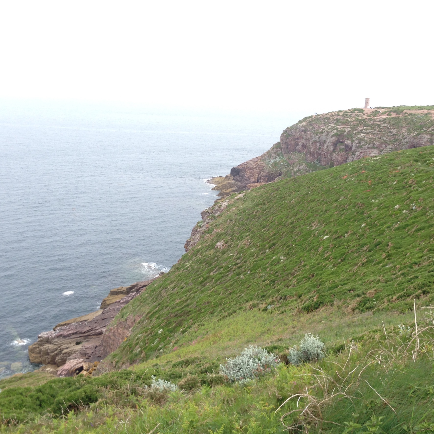 Chiefs Bretagnereise mit dem Cherokee KL an Pfingsten 2016