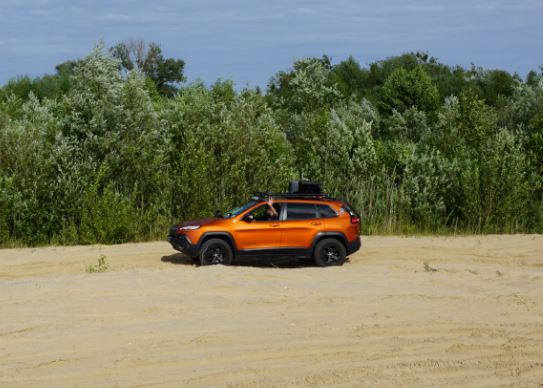 5 Peters p.11 Cherokee Trailhawk