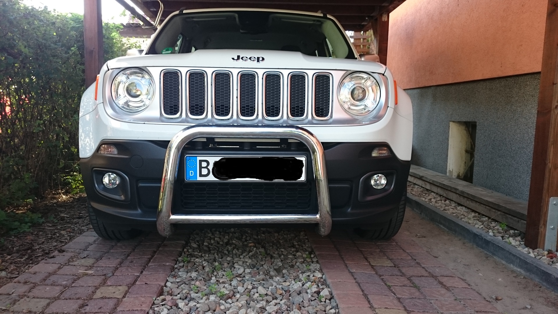 Jetzt mit Frontschutzbügel