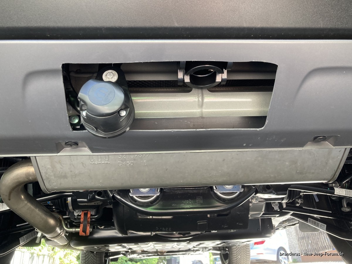 Anhängerkupplung Pfusch bei Jeep