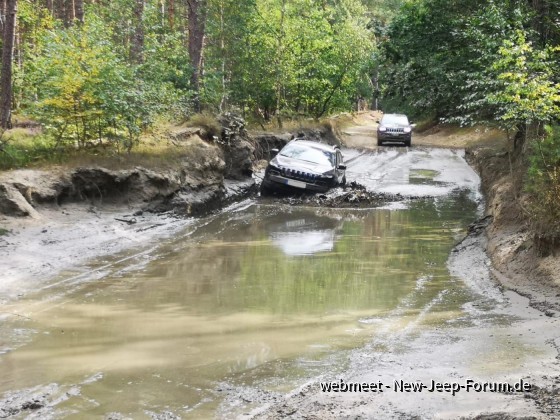 Offroadpark Fürstenau - bei der Hitze kommt ein Bad grade recht ....