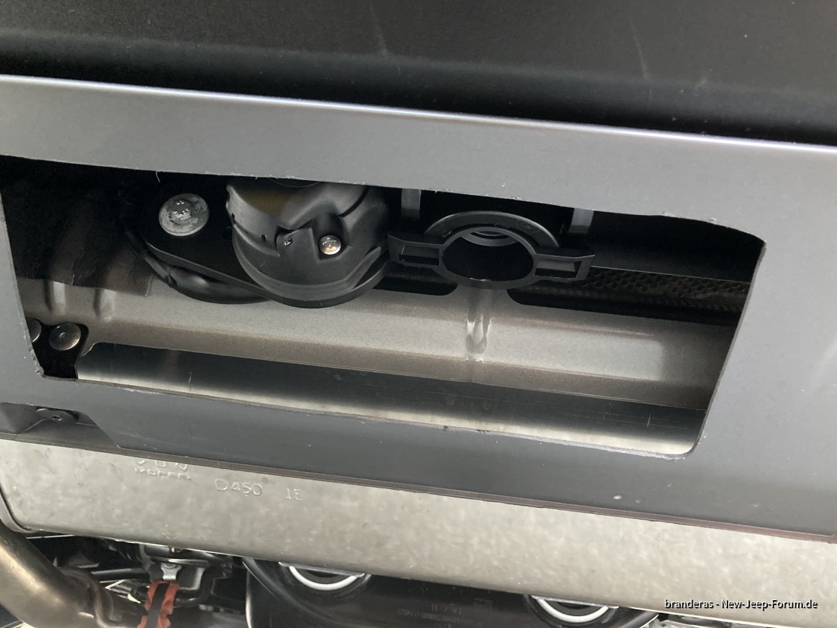 Anhängerkupplung Pfusch bei Jeep