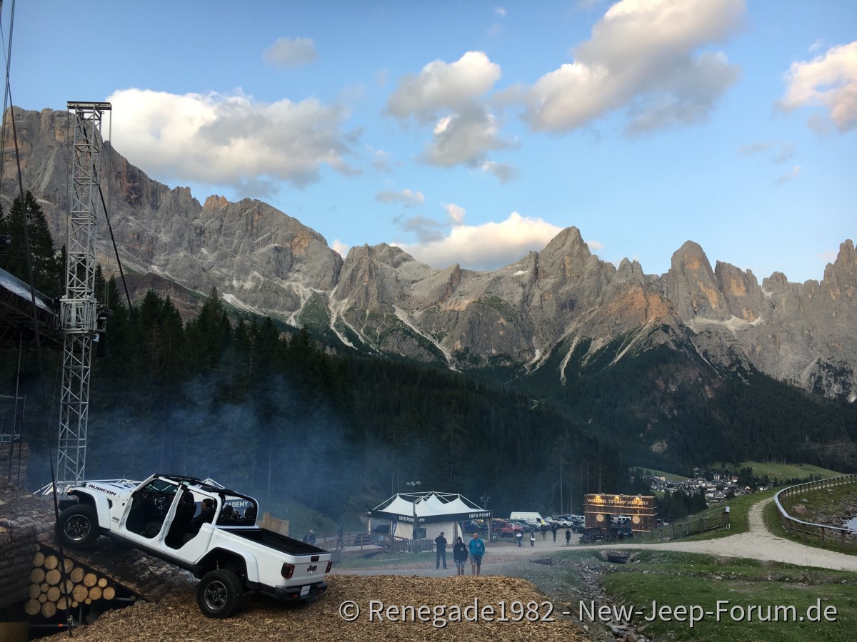 Camp Jeep 2019