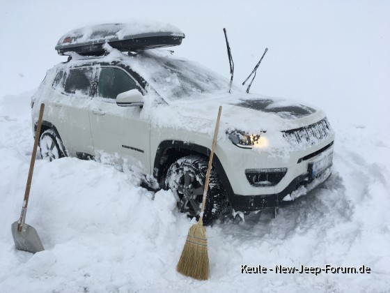 Unser Compass im Schnee