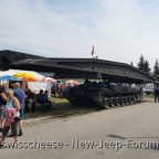 kleines Oldtimertreffen bei uns, ein schattiges Plätzchen