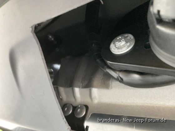 Anhängerkupplung Pfusch bei Jeep