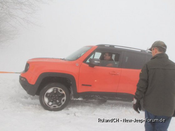 Erfahrungen mi 4 Trailhawks im Schnee: Renegade Stammtisch