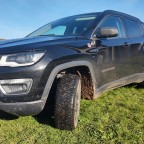 Jeep Compass Trailhawk front