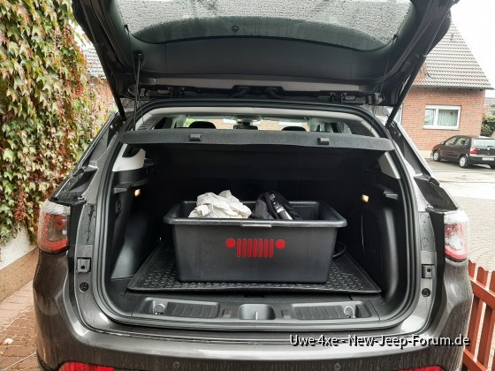 Wenn die Embleme aus China nicht an der Heckklappe passen