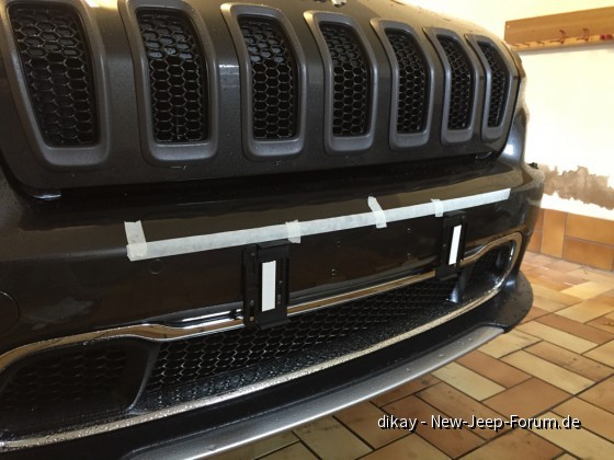 Nummernschildhalterung vorne - Vorbau entfernen