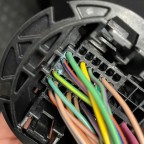 Oxidierte Türkontakte am Compass