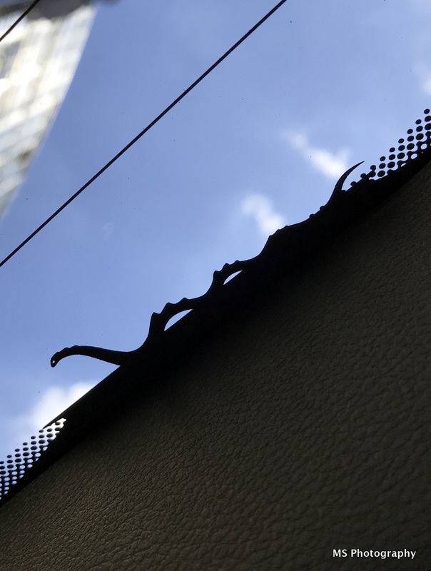 Compass Recalculating Tour Berlin - Easteregg II